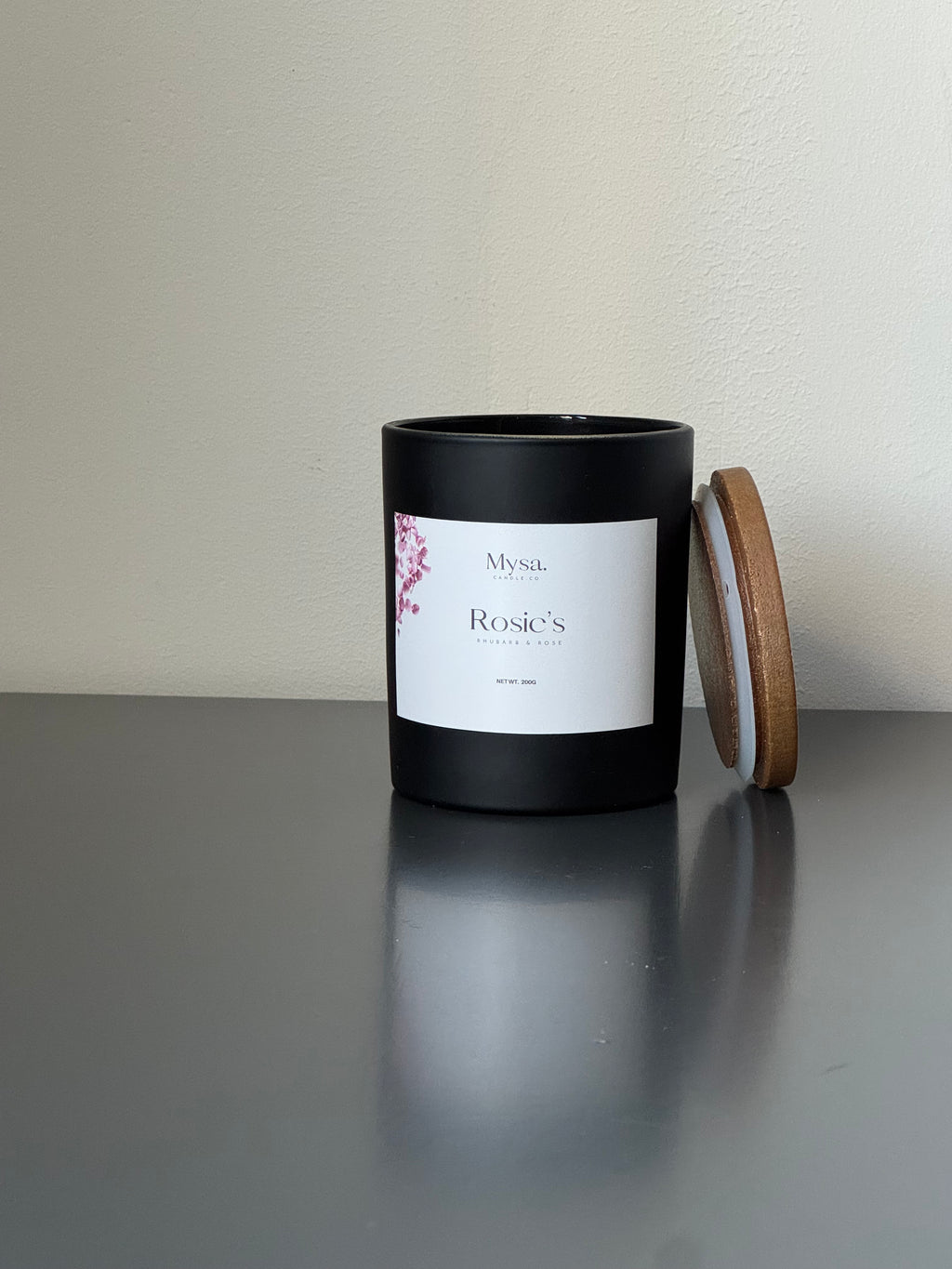 Rosie's- Rhubarb & Rose Candle