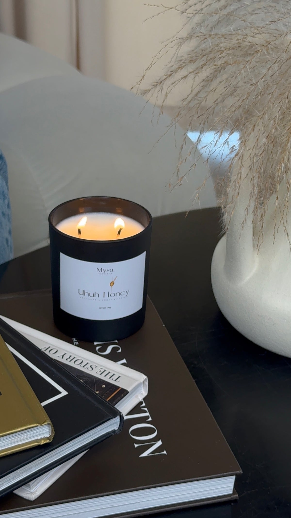 Uhuh Honey- Nectarine & Honey Blossom Candle